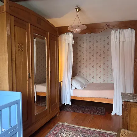 Holiday home Le Temps Des Cigognes *
